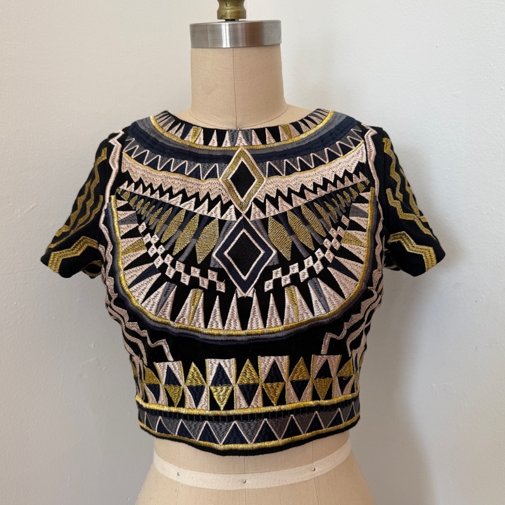 Missguided Geometric Crop Top
